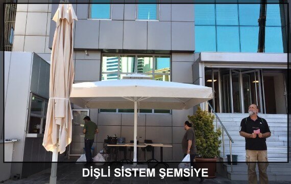 Cafe şemsiyesi II